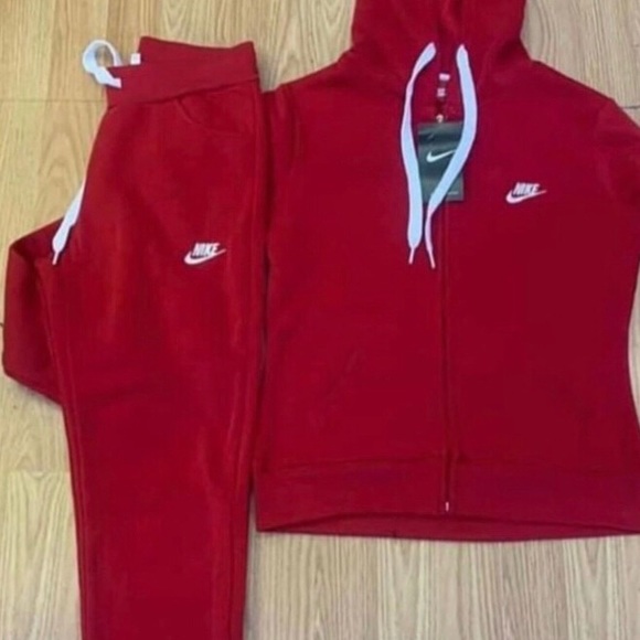 nike custom sweatsuit